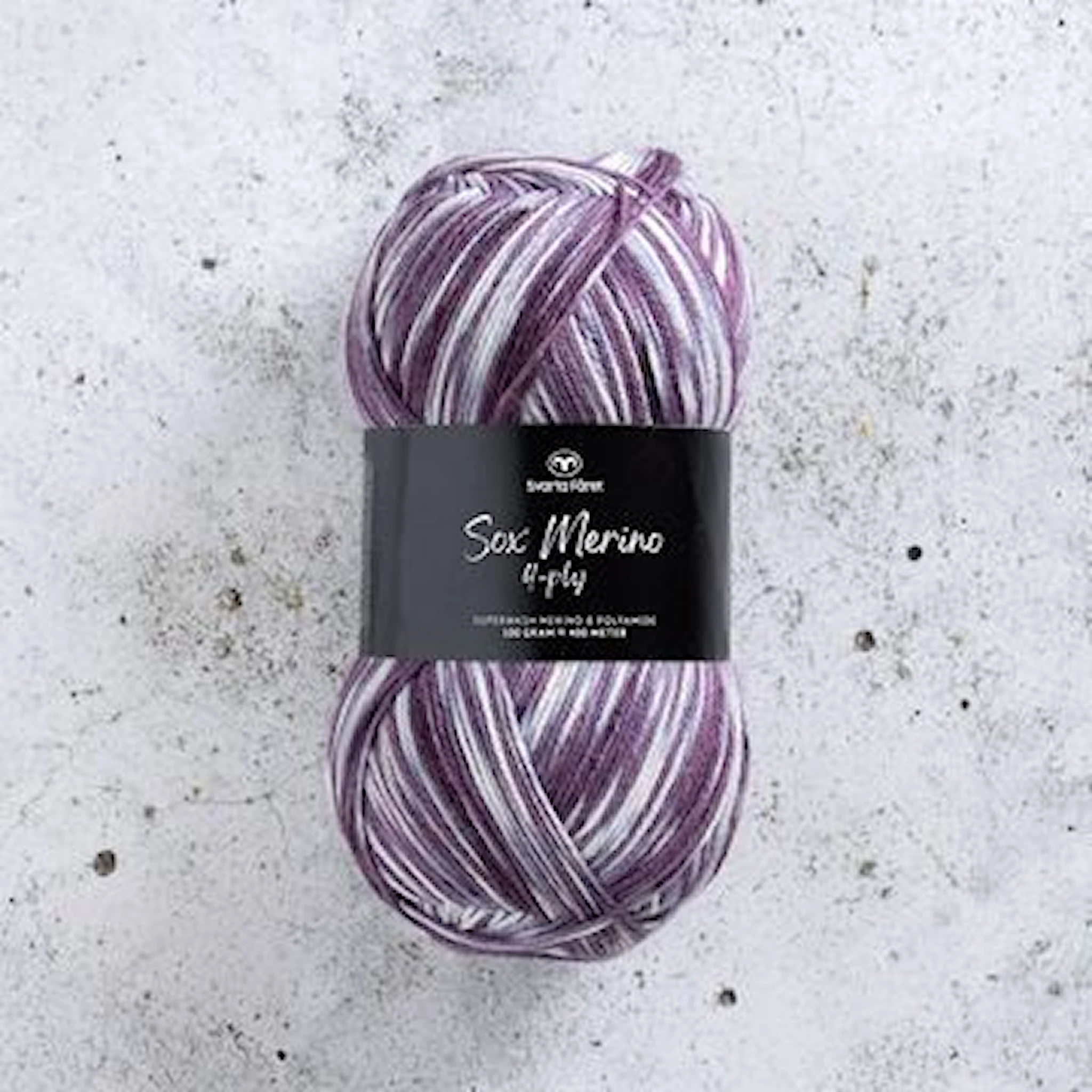 Produktbilde for Sox Merino 4-ply ullmiks100g Svarta fåret