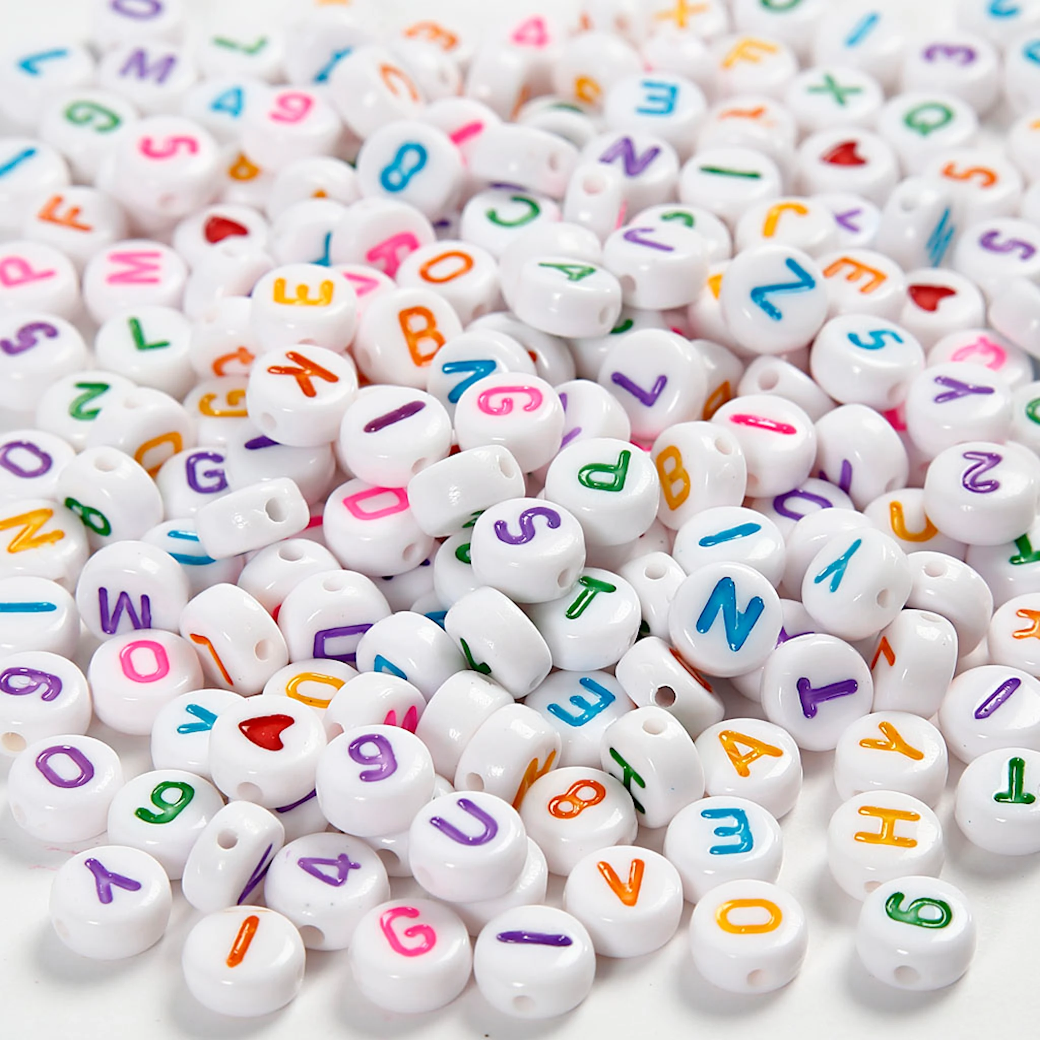 Produktbilde for Bokstavperler, str. 7 mm, hullstr. 1,2 mm, ca. 1500 stk., hvit, 200 g/ 1 pk.
