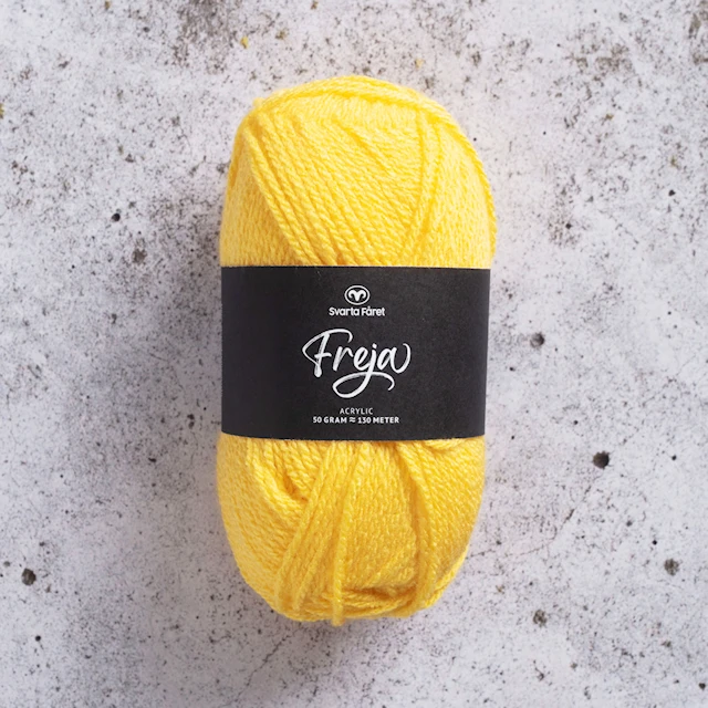 Freja Garn Akryl 50 g gul 31 Svarta Fåret