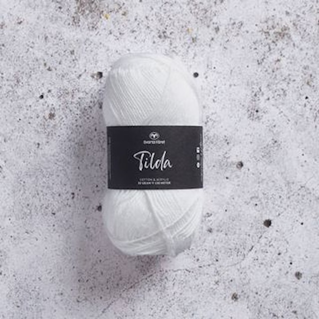 Tilda Garn Bomullsmix 50g Snow White 04 Svarta Fåret