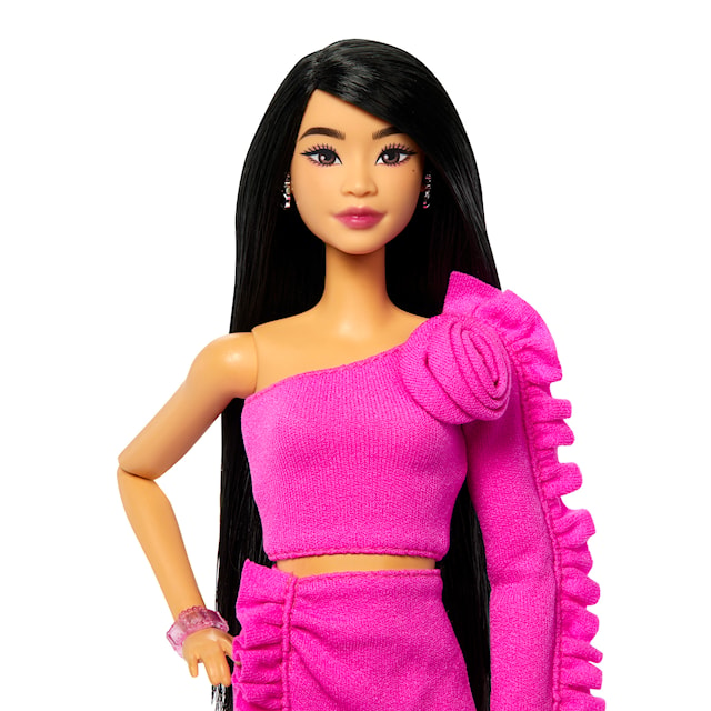 Tuotekuva 3 - Barbie Deluxe Style Rose Asian