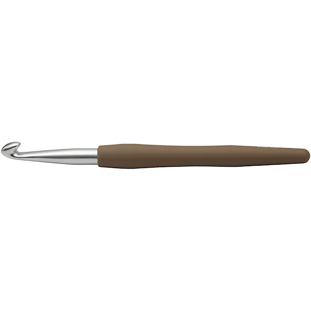 Virkkuukoukku, nro 8, Pit. 14,5 cm, koko 8 mm, ruskea, 1 kpl