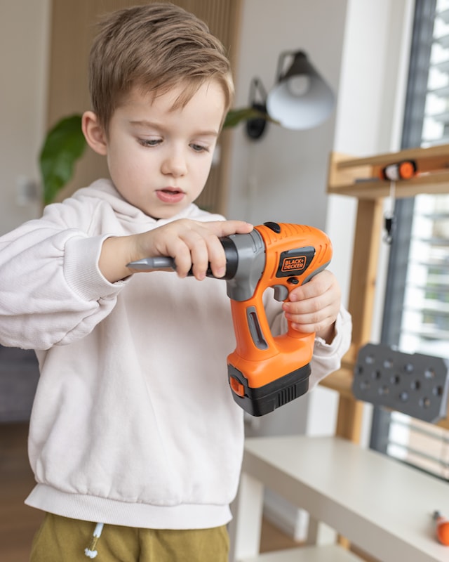 Tuotekuva 2 - Smoby Black+Decker eVo Monitoimityökalu