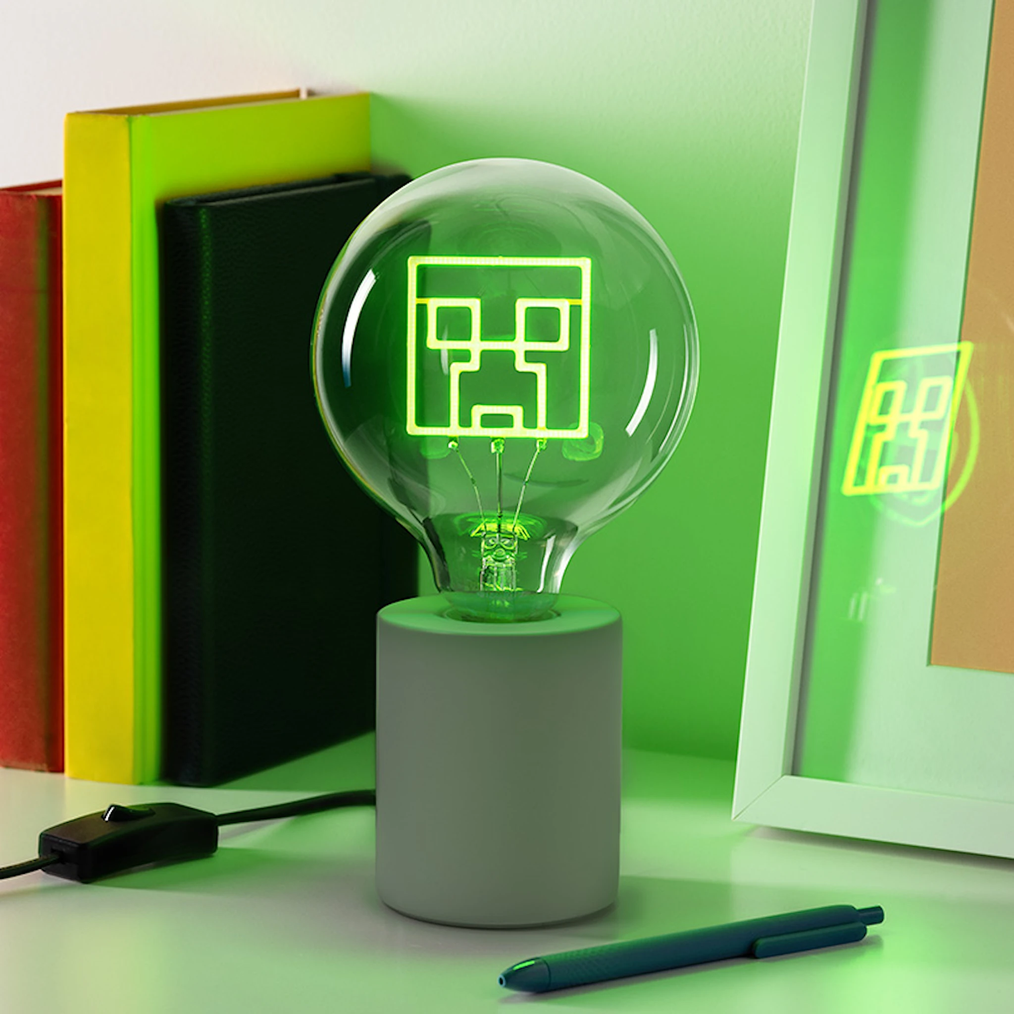 Produktbild för Creeper LED Neon Glödlampa EU, Paladone