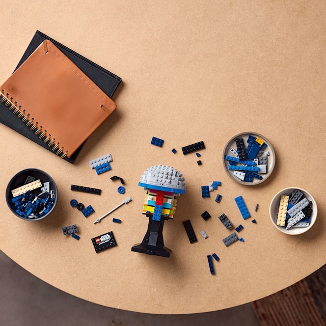 Tuotekuva 2 - Jango Fett™ ‑kypärä  LEGO® Star Wars™ (75408)