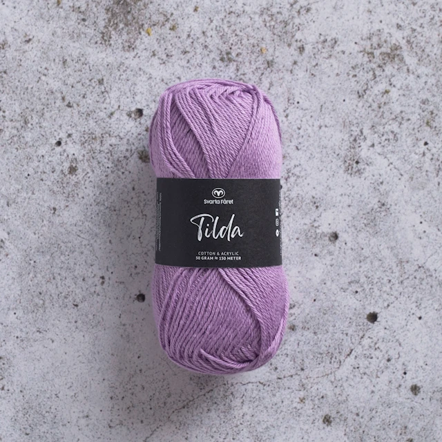 Tilda Garn Bomullsmix 50 g lila 62 Svarta Fåret