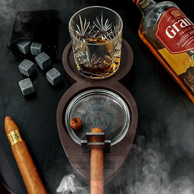 Tuotekuva 2 - Whiskey & Cigar Tray, Mikamax