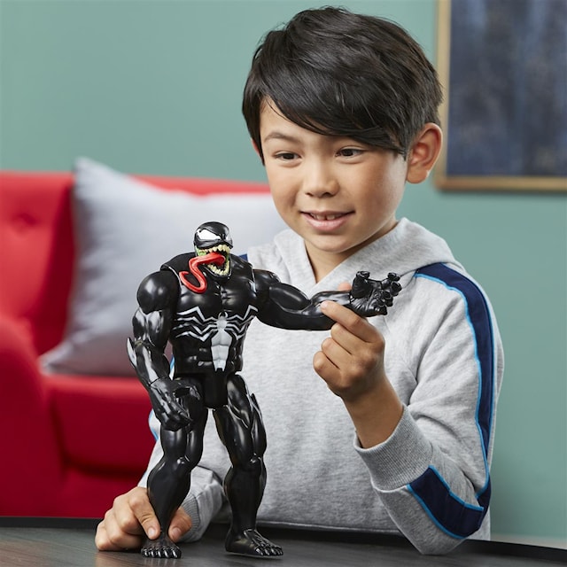 Produktbilde 2 for Titan Hero Venom Action Figur 30 cm Marvel