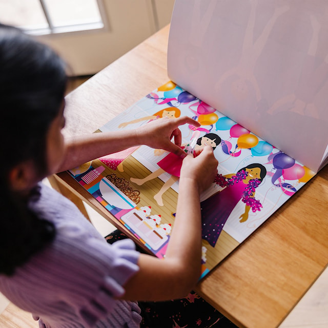 Produktbild 5 för Reusable Sticker Pad Dress-Up Melissa & Doug