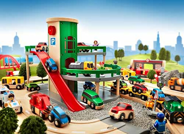 Tuotekuva 3 - Parking Garage Set, Brio-puurautatie