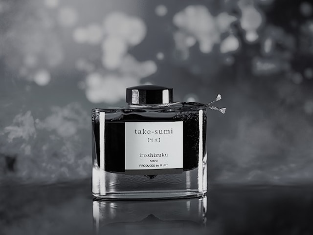 Tuotekuva 2 - Musta Sävyt Iroshizuku-muste  Musta Take-Sumi 50 ml Pilot