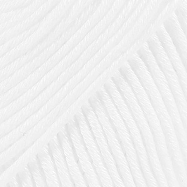 Muskat Puuvillalanka 50 g 18 white Drops