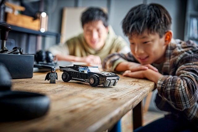 Produktbild 3 för The Batman™ Batmobile™ LEGO Super Heroes DC (76332)