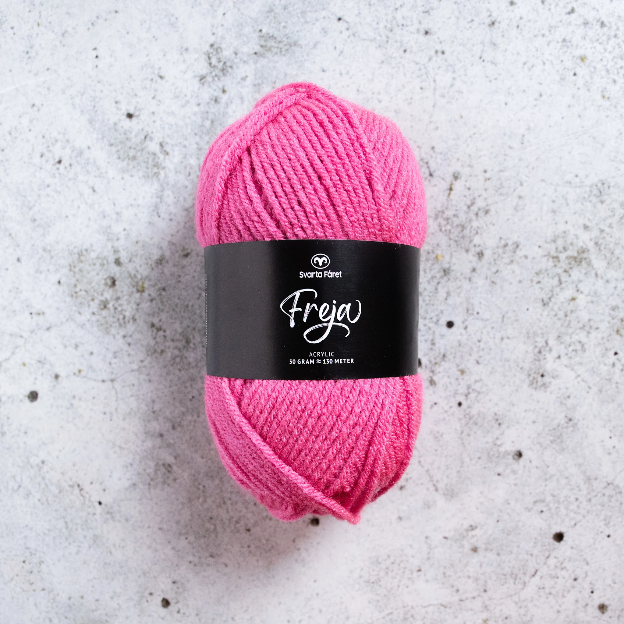 Tuotekuva ille Freja Garn Akryl 50 g Hot Pink (83) Svarta Fåret