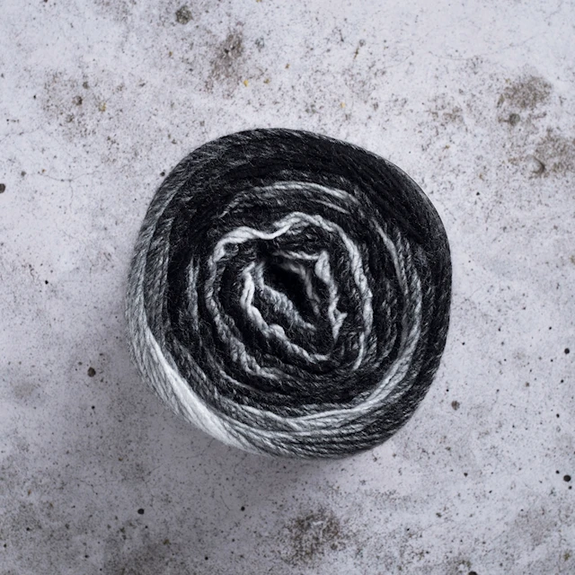 Cookie Garn Akryl 200 g Licquorice (46201) Järbo