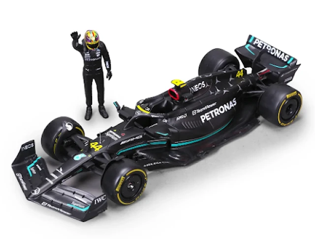 1:24 F1 MB W14 2023 WITH DRIVER FIGURE HAMILTO
