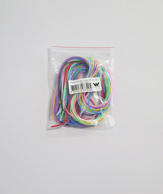 Muovinen silmukkapidike  2 mm, 12 kpl