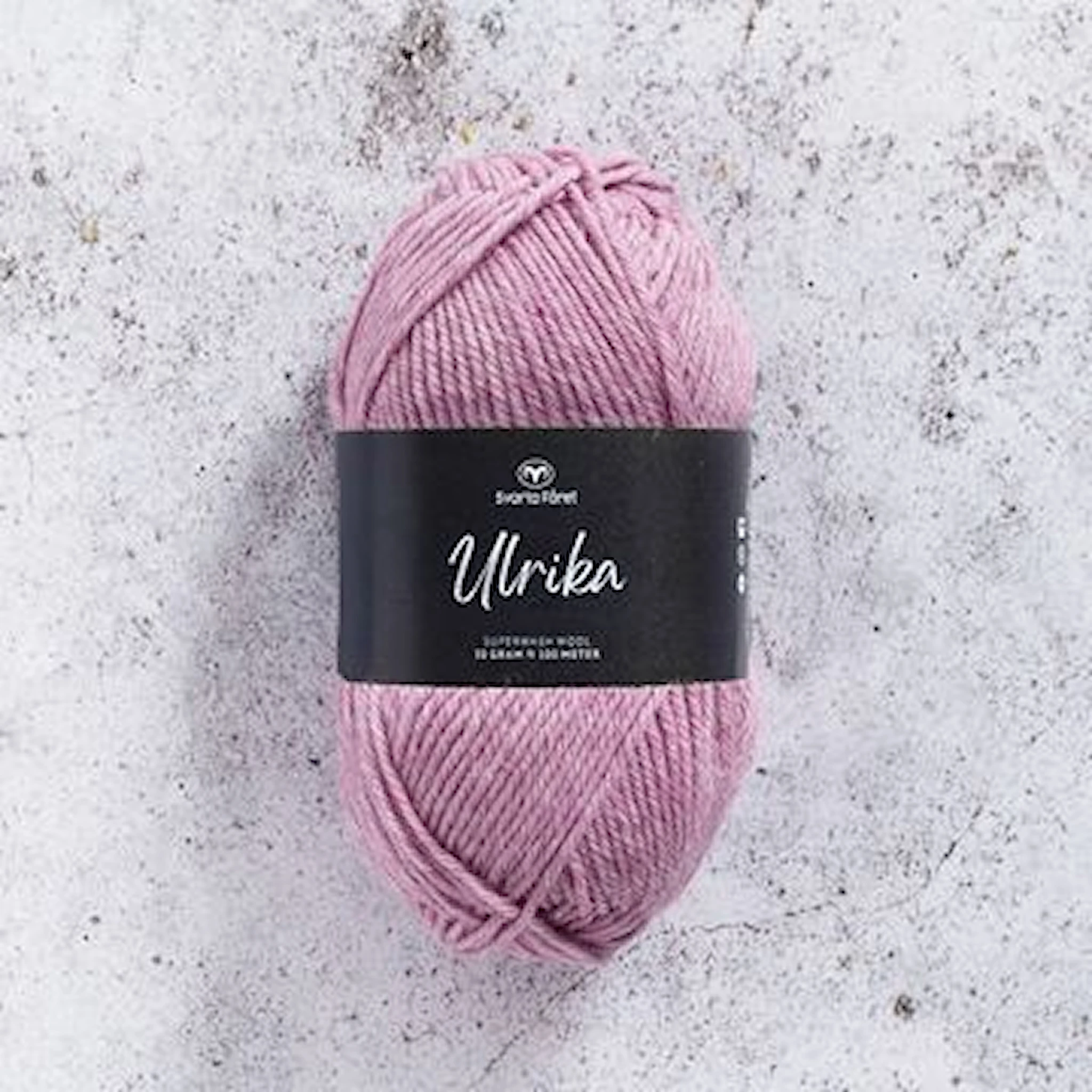Produktbild för Ulrika Ullgarn 50 g Svarta Fåret
