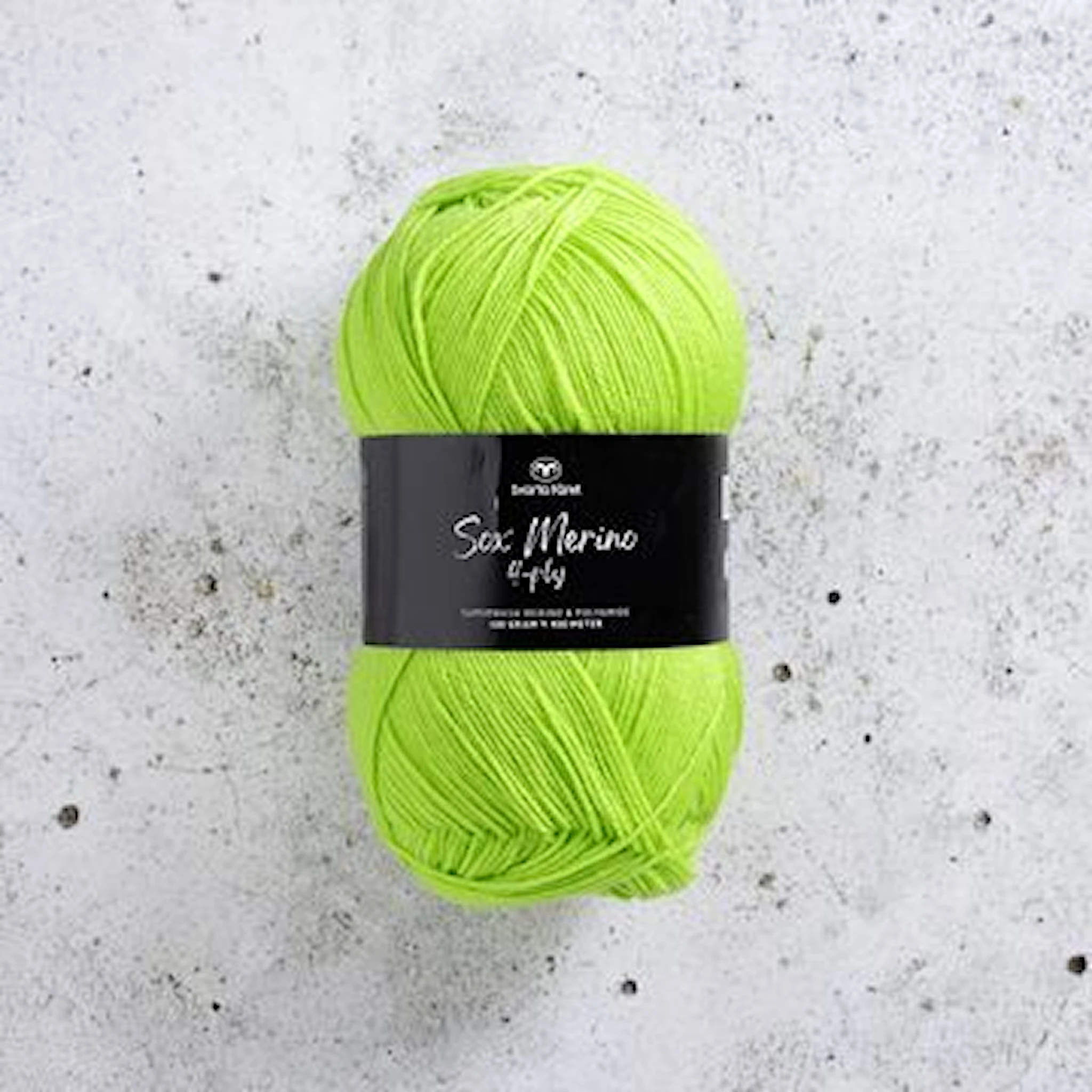 Produktbild för Sox Merino 4-ply ullmix 100g  Svarta fåret