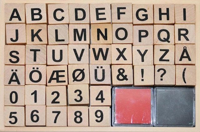 Leimasimet Kirjaimet & Numerot 20x20 mm Puu