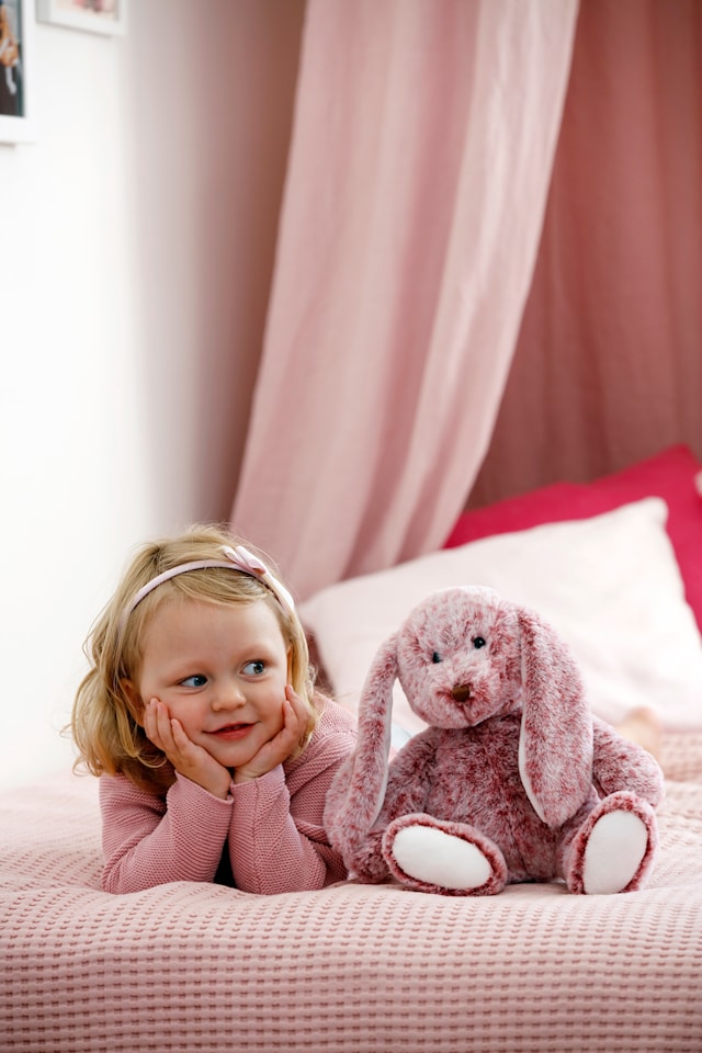Produktbild 2 för Teddykompaniet Kanin Lingon & Mjölk 35 cm