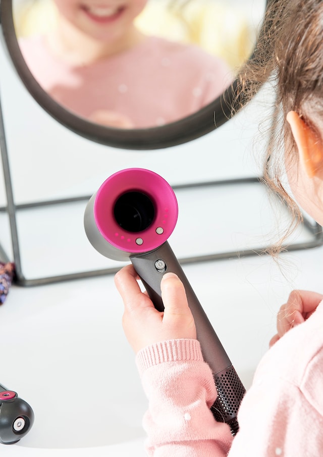 Produktbild 6 för Casdon Dyson Hårstyling Lekset 6 Delar