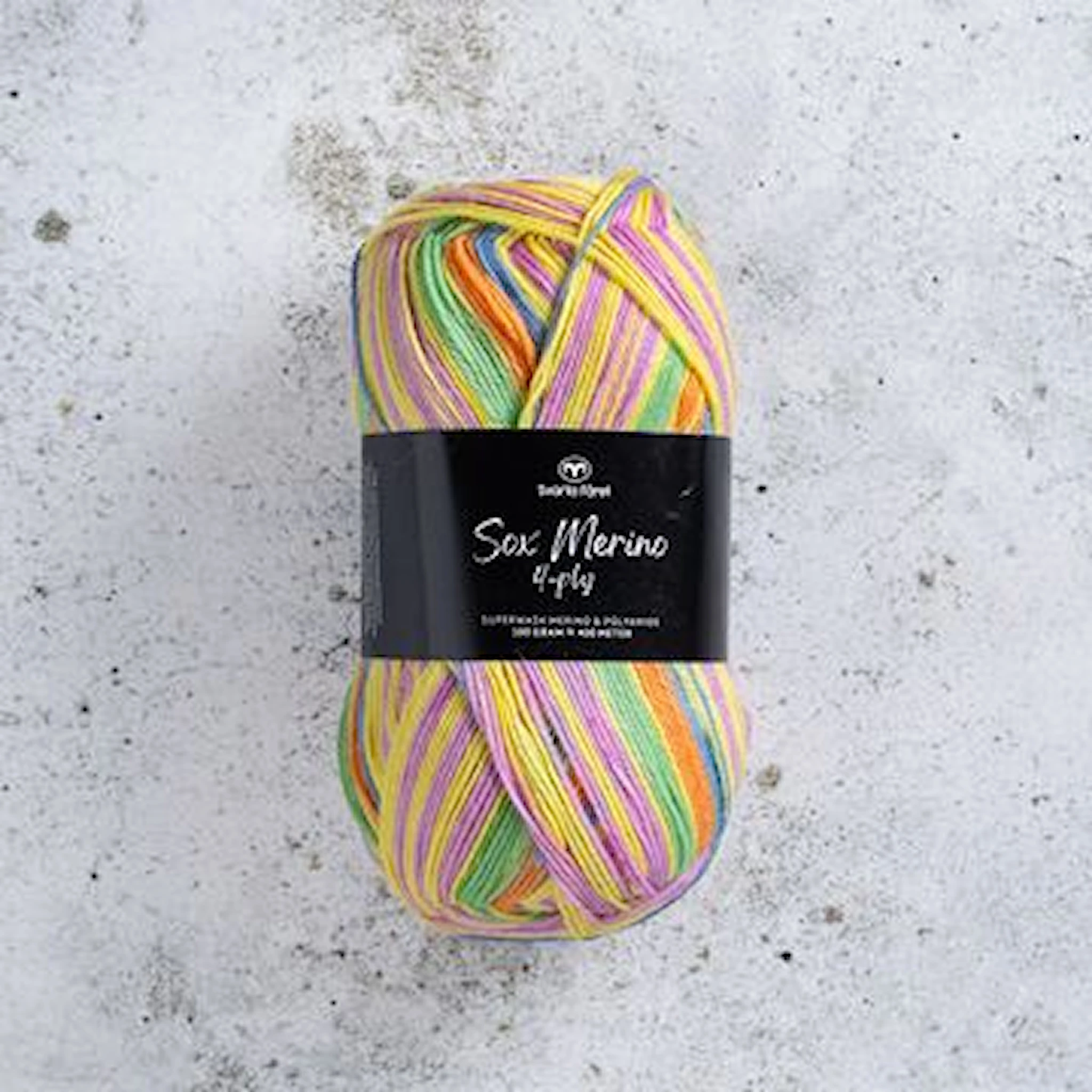 Produktbilde for Sox Merino 4-ply ullmiks100g Svarta fåret
