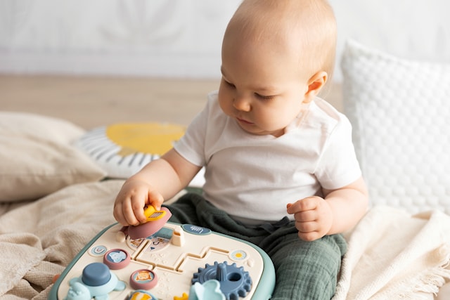 Produktbild 3 för Little Smoby Aktivitetstavla