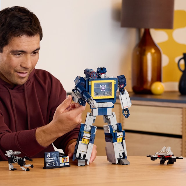 Produktbild 3 för Transformers: Soundwave LEGO® Icons (10358)