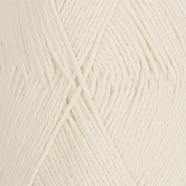 Nord Uni Colour Garn Alpackamix 50 g Off White 01 Drops