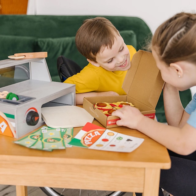 Produktbild 3 för Top & Bake Pizzadisk Lekset 41 Delar Melissa & Doug