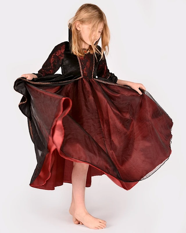 Vampire Queen -mekko 134-140 (8-10 vuotta)