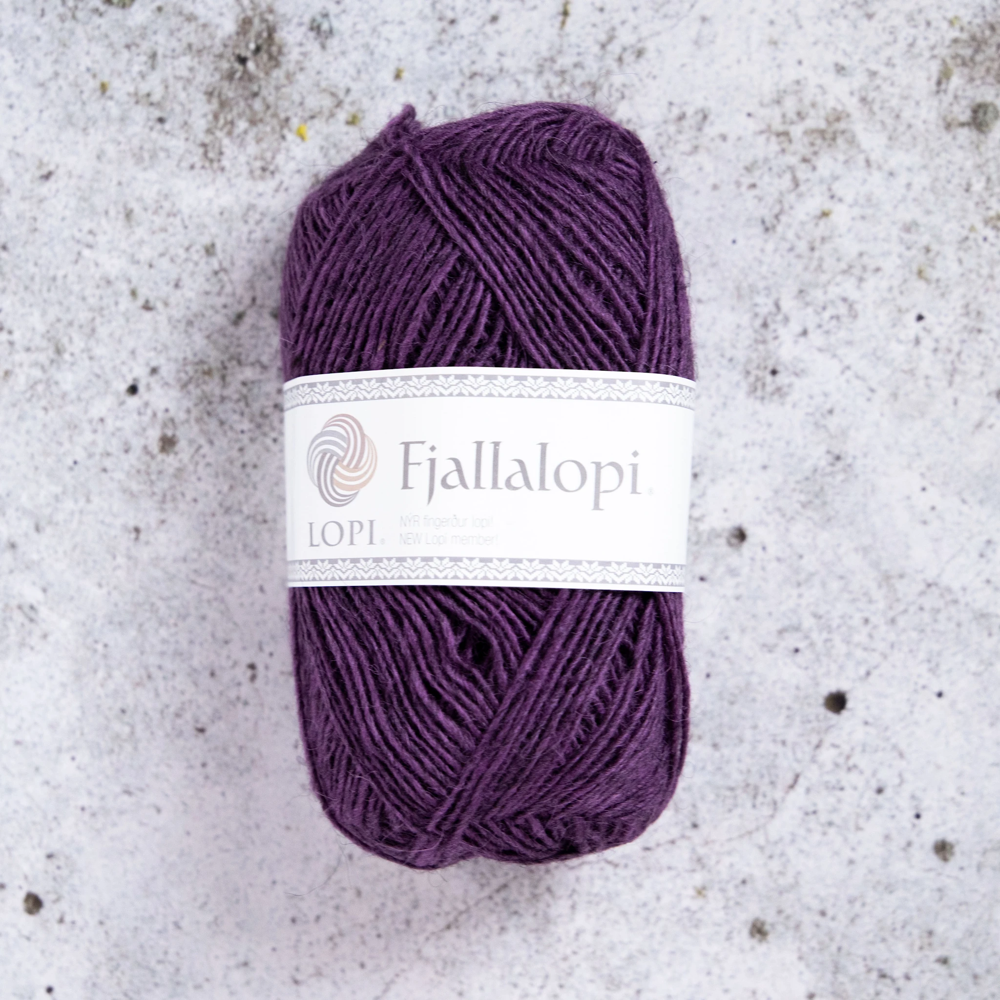 Produktbild för Fjallalopi ullgarn 50g Purple Rain 73 Istex
