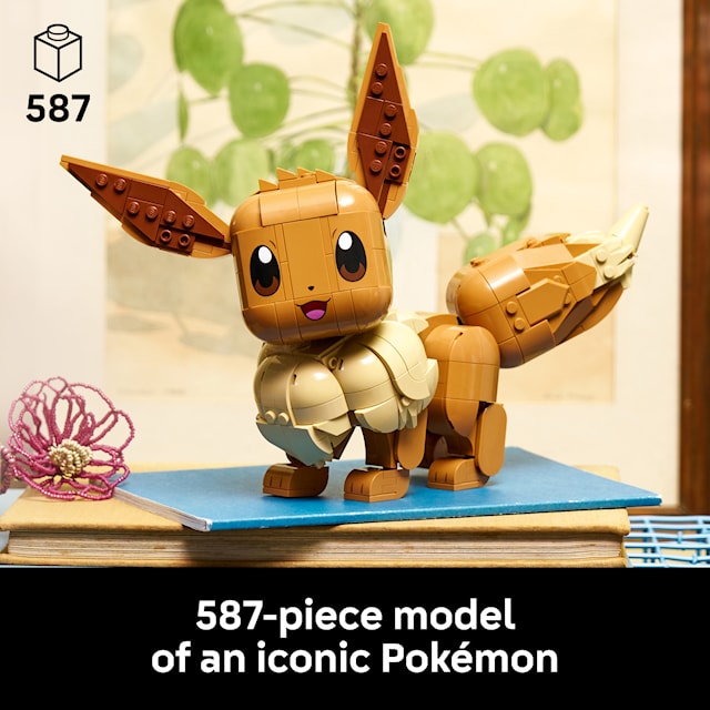 Produktbild 2 för LEGO Pokémon Eevee Building Set (72151)