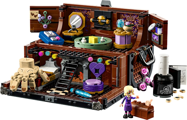 Produktbild 2 för LEGO Wednesday – Thing’s Apartment (76785)
