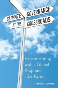 Bokomslag for "Climate Governance at the Crossroads"