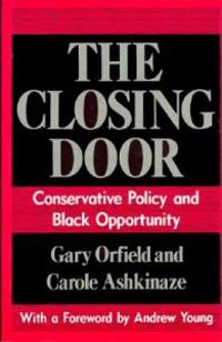 Bokomslag for "The Closing Door"