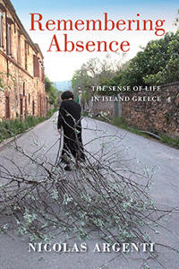 Bokomslag för "Remembering Absence"