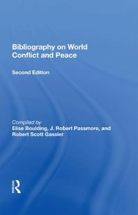 Bokomslag för "Bibliography On World Conflict And Peace"
