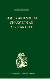Kirjan kansi "Family and Social Change in an African City"