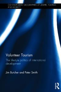 Bokomslag för "Volunteer Tourism"