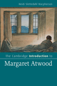 Kirjan kansi "The Cambridge Introduction to Margaret Atwood"