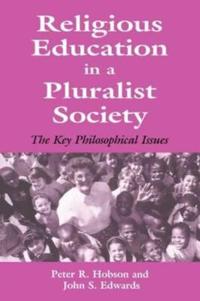 Bokomslag for "Religious Education in a Pluralist Society"