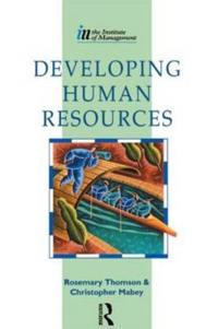 Kirjan kansi "Developing Human Resources"