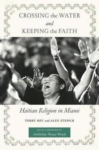 Bokomslag för "Crossing the Water and Keeping the Faith"