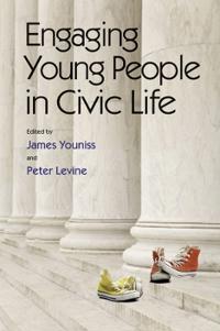 Bokomslag for "Engaging Young People in Civic Life"