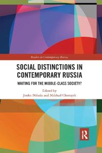 Bokomslag för "Social Distinctions in Contemporary Russia"