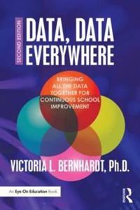 Kirjan kansi "Data, Data Everywhere"