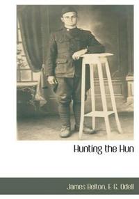 Bokomslag för "Hunting the Hun"
