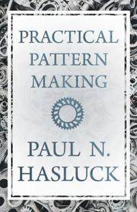 Kirjan kansi "Practical Pattern Making"
